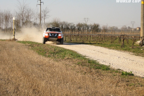 Gadasin rompe gli indugi e vola al comando