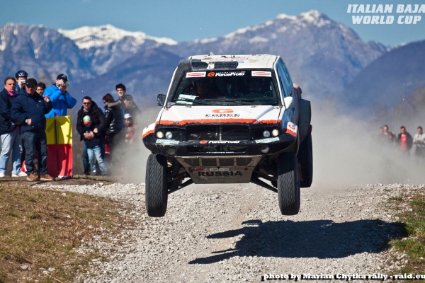 Boris Gadasin wins the Italian Baja