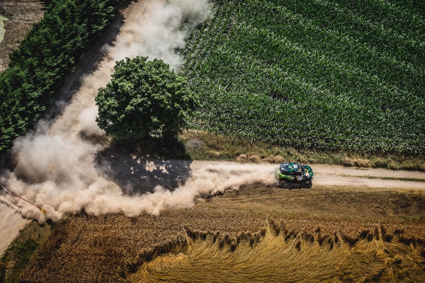 Cambio della guardia all’Italian Baja Al-Rajhi supera Al Attiyah: è leader